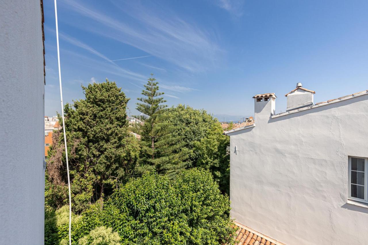 Superbe Appartement En Plein Centre Du Vieil Antibes Bagian luar foto